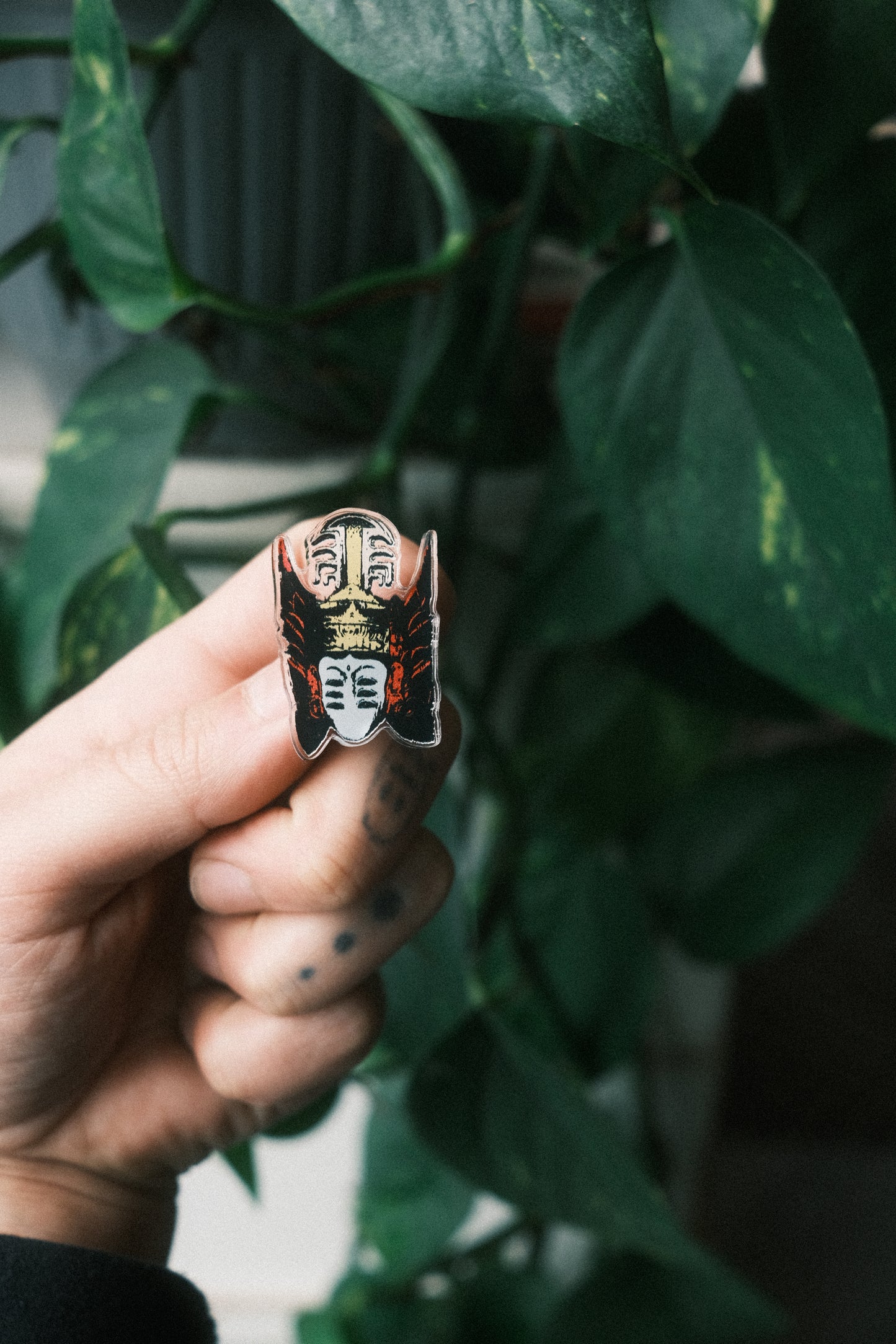 Formless Pin