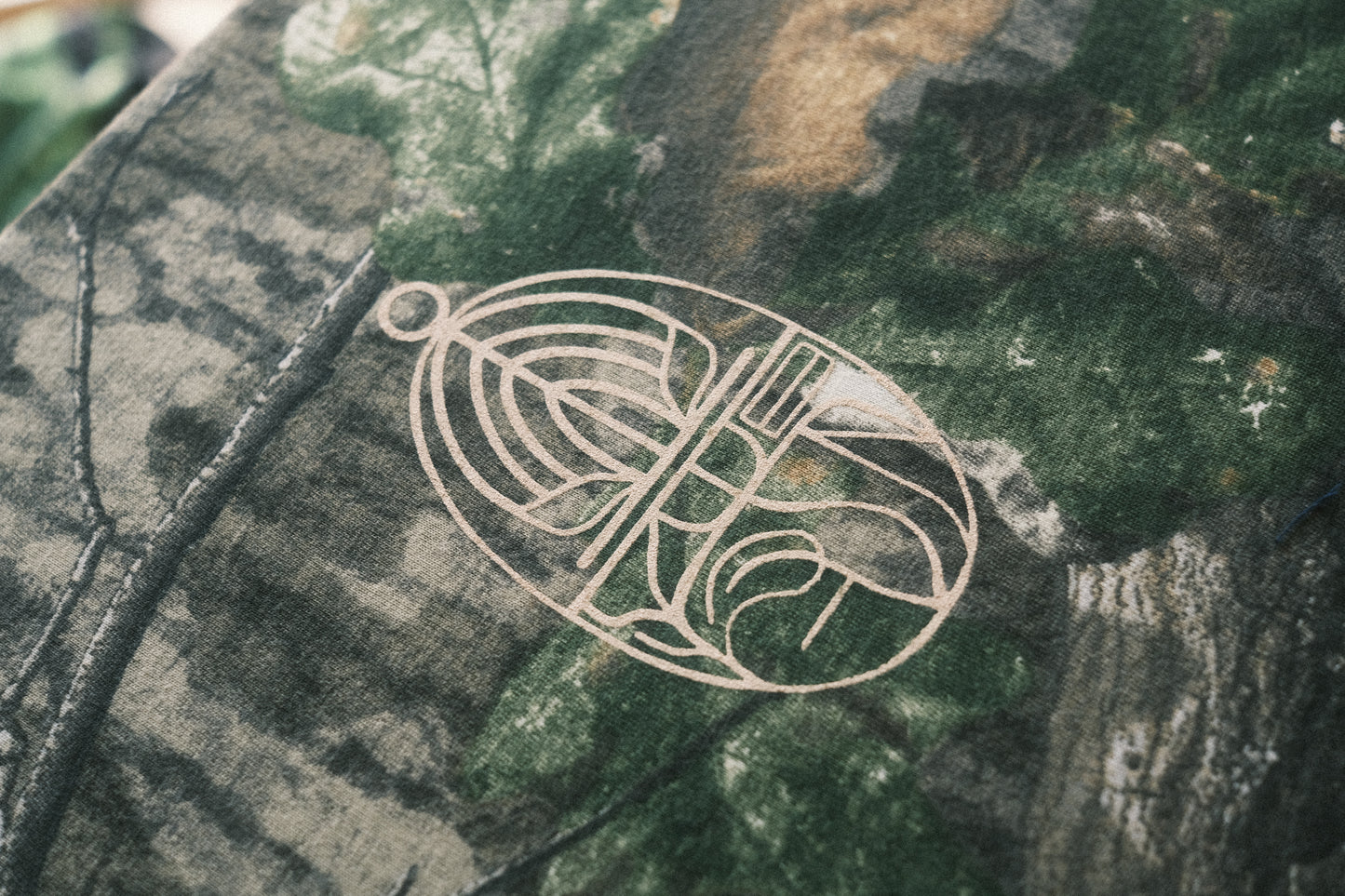 Light Harvester on Mossy Oak Wood Camo LIMITED