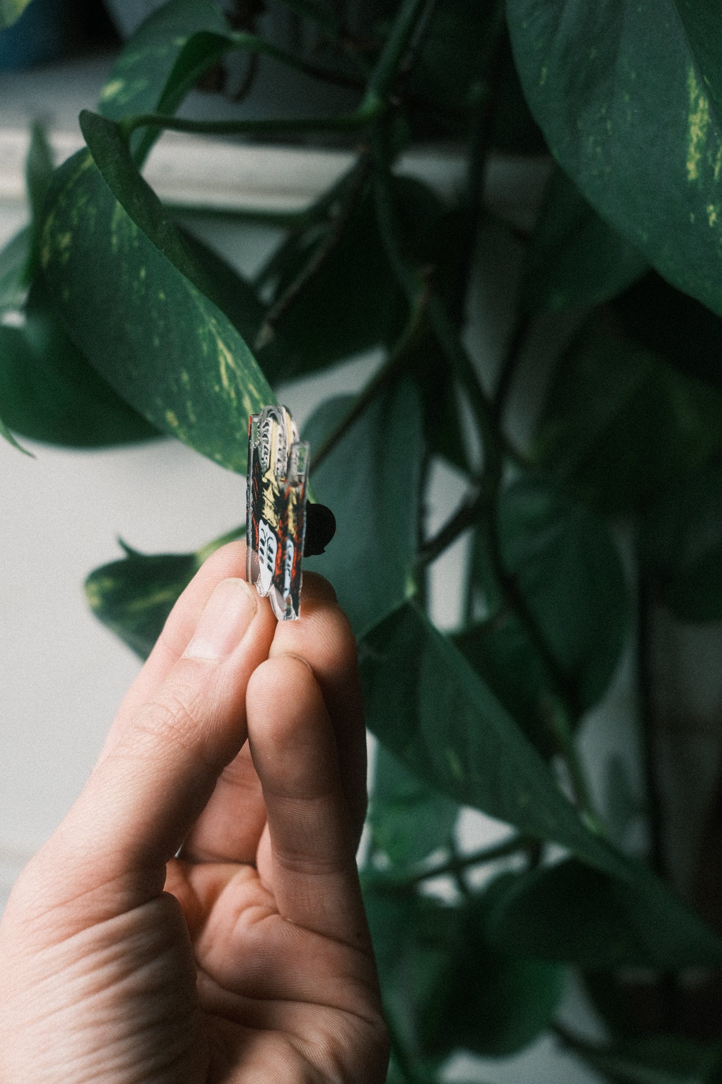 Formless Pin